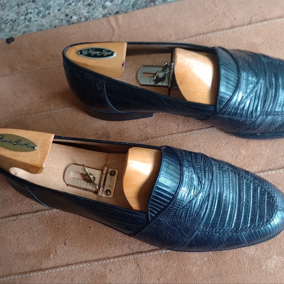 MAGNANNI MENS Black LizardSkin Slipon Penny Loafer Size 11M (94)